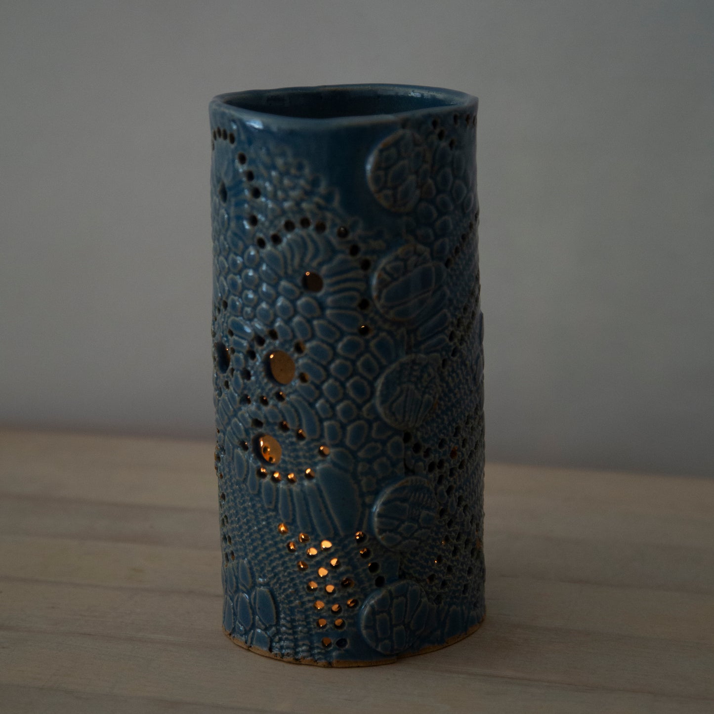 Ceramic Luminary 1-Day Workshop (Jan 25, 10am-1pm) - Winter 2026